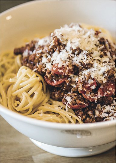 Spagetti bolognese 384 0.0x0.0x1190.0x1788.2142857142835 q85