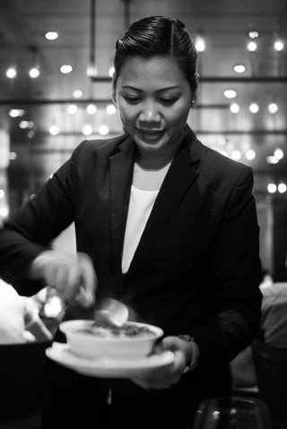 Waiter bw 320 194.4x0.0x3078.0x4608.0 q85