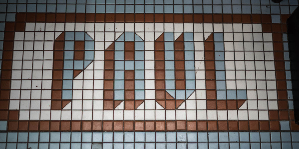 Paul 960 0.0x661.5249999999988x4504.0x2252.000000000001 q85