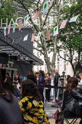 Shakeshack line2 320 0.0x0.0x3036.9263671875x4552.0 q85
