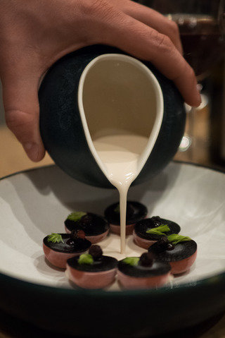 108 dessert 1 of 1 320 399.6x0.0x2754.0x4122.0 q85