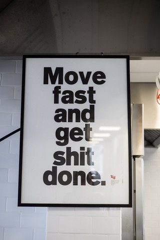 Best movefast 1 of 1 320 194.4x0.0x3078.0x4608.0 q85