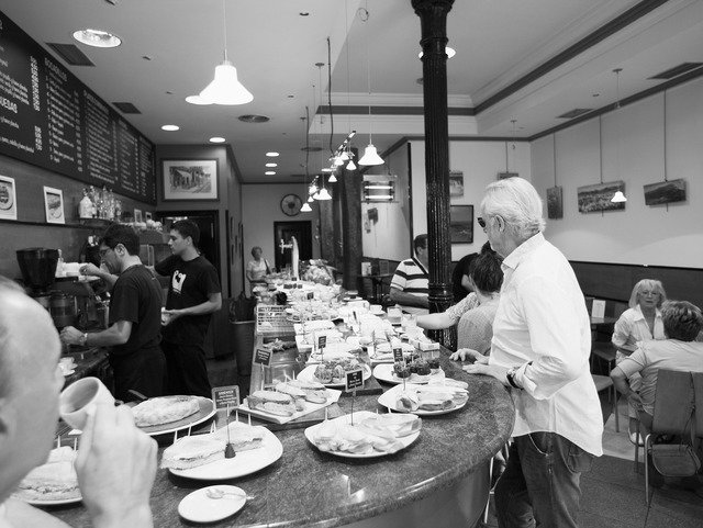 Se sansebastian 0813 0028 640 315.90000000000003x0.0x4984.2x3744.0 q85