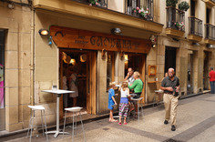 Se sansebastian 0813 1352 236 0.0x0.0x4928.0x3264.0 q85