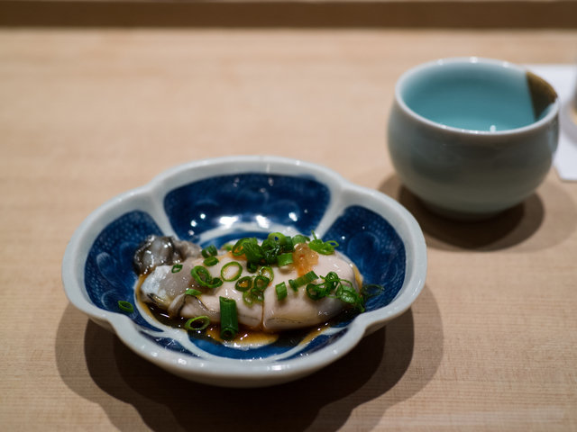 Sushiya oyster 1 of 1 640 0.0x0.0x4608.0x3456.0 q85
